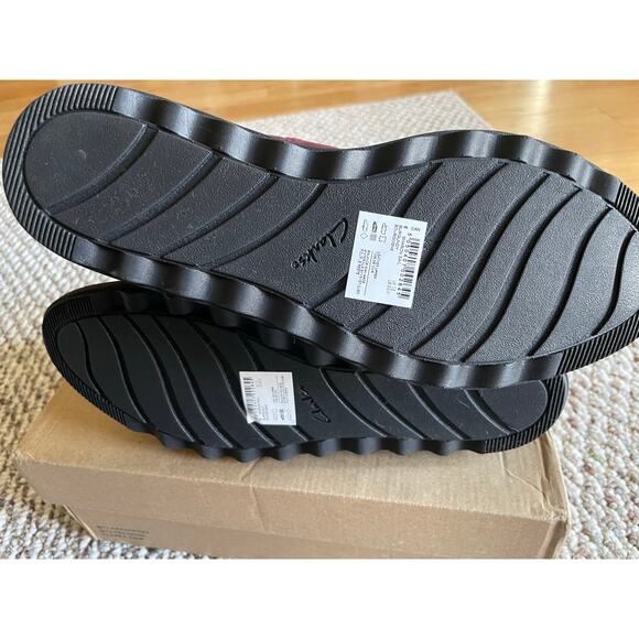 Clark’s Sharon Sail Burgundy women’s size 9.5 Wide - Picture 3 of 5